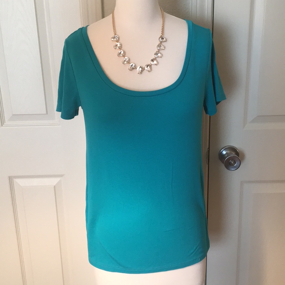 Old Navy Turquoise Scoop Neck Tee